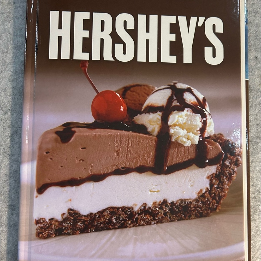 Hershey's Chocolate Dessert Cookbook